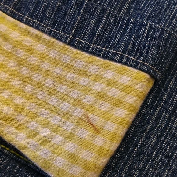 Bill Blass stretch capris with green gingham cuffs - Picture 11 of 11